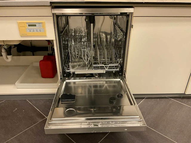 Miele professional g 7883 vaatwasser - afbeelding 10 van  12