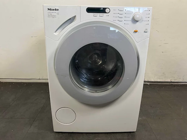 Miele w1724 vrijstaand wasmachine 1400t 6kg - afbeelding 1 van  5
