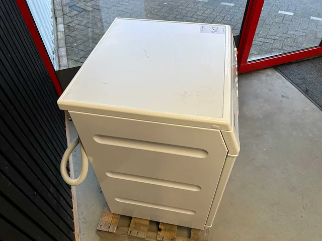 Miele w5345 wasmachine - afbeelding 8 van  9