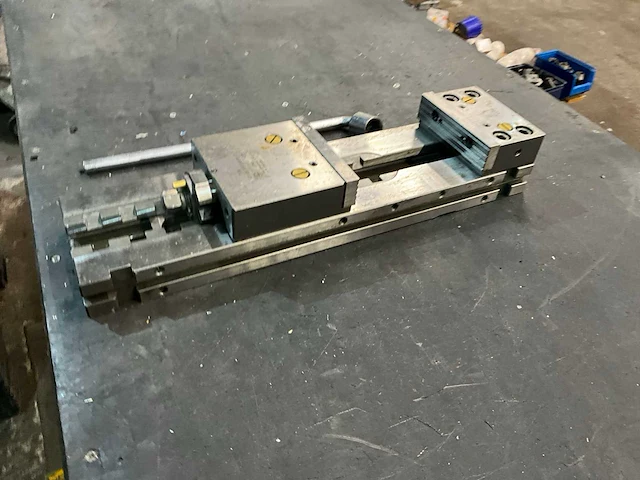 Mifra modular sp125 machineklem - afbeelding 2 van  4
