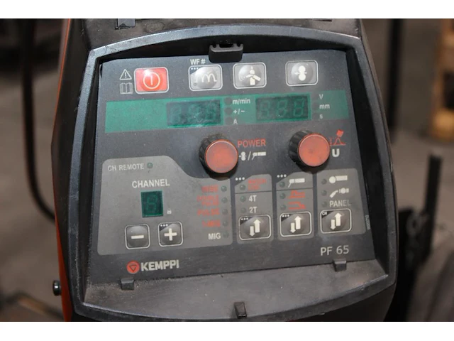Mig lasmachine kemppi fastmig mxf65 met fastmig puse 450 en fastcool 10. - afbeelding 4 van  4