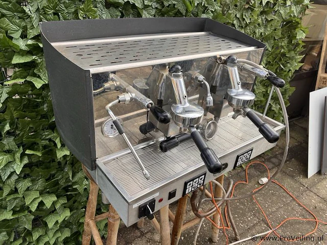 Miko professionele espressomachine - afbeelding 2 van  6