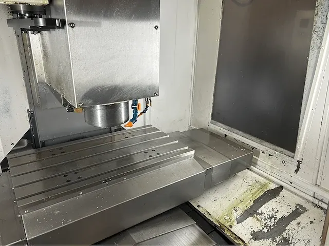 Mikron - vce 800 pro - cnc bewerkingscentra - afbeelding 12 van  15