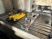 Mikron - vcp 1000 - cnc freesmachine - 1997 - afbeelding 7 van  11