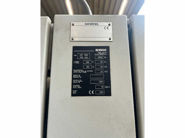Mikron - vcp 1000 - cnc freesmachine - 1997 - afbeelding 8 van  11