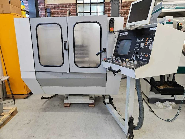Mikron - wf31de/tnc 360 - cnc-freesmachine - afbeelding 1 van  17