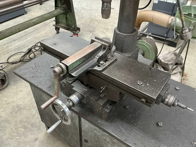 Mikron lx-30a kolomboor/frees machine - afbeelding 4 van  10