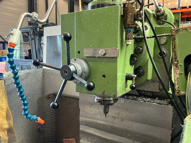 Mikron wf21c universele freesmachine - afbeelding 15 van  19