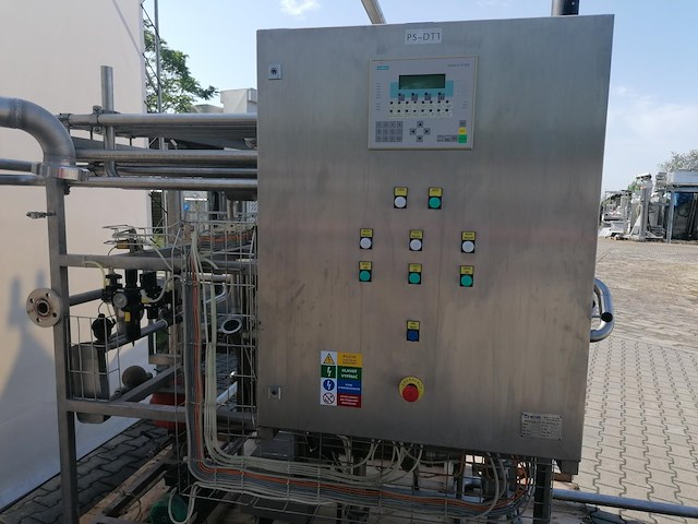 Milking - afbeelding 2 van  19