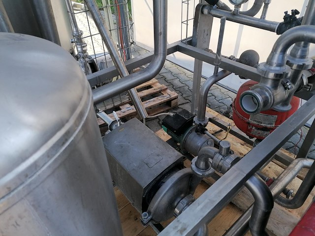 Milking - afbeelding 7 van  19