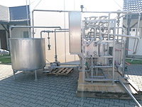 Milking - afbeelding 1 van  19