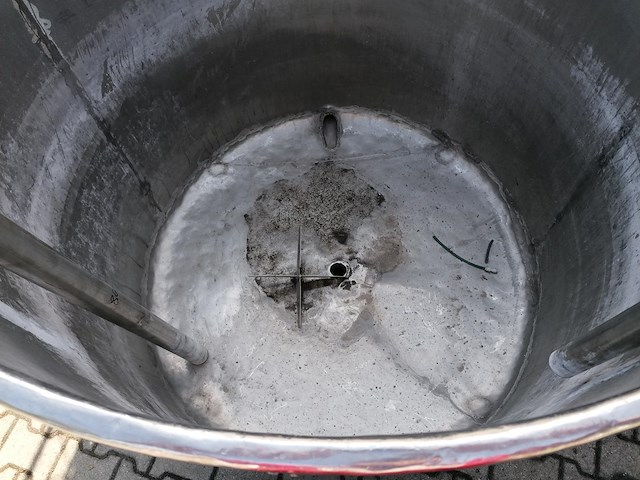 Milking - afbeelding 14 van  19