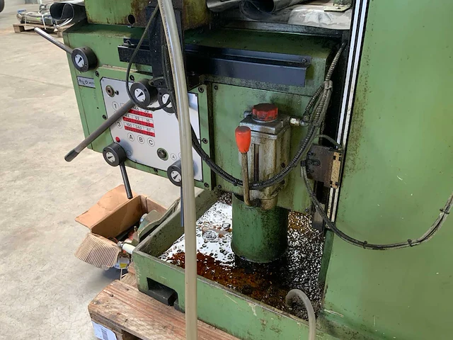 Milko 37 universele freesmachine - afbeelding 2 van  14