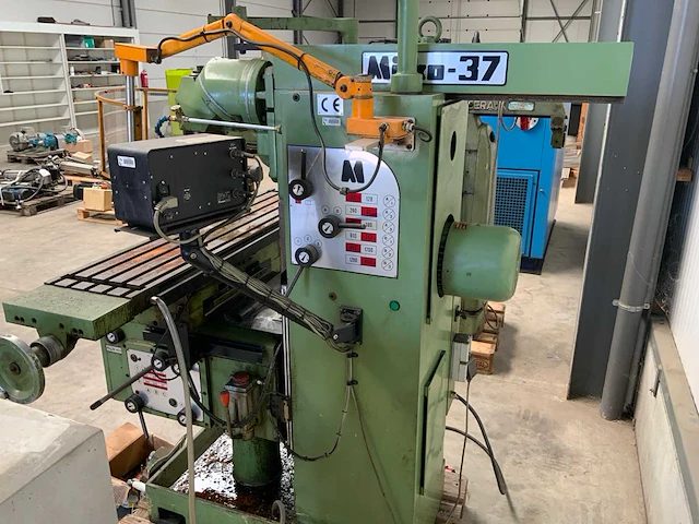 Milko 37 universele freesmachine - afbeelding 14 van  14
