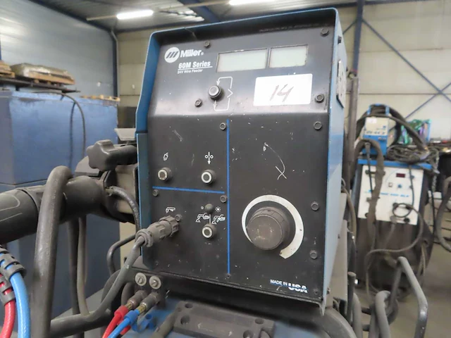 Miller - xmt 304 series - lasapparaat - afbeelding 4 van  9
