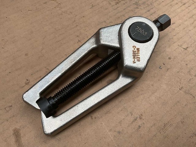 Miller c-3894-a puller - afbeelding 1 van  3