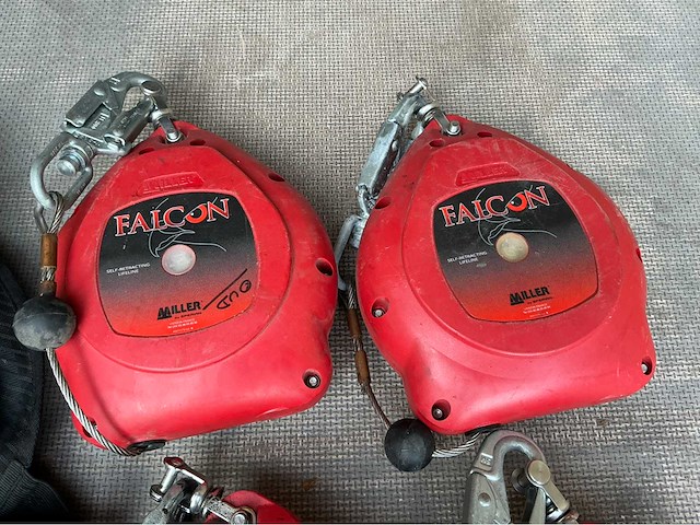Miller falcon veiligheidsharnas - afbeelding 3 van  5