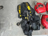 Miller falcon veiligheidsharnas - afbeelding 5 van  5