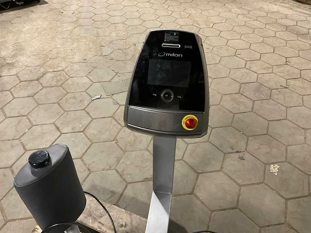 Milon cirkel volautomatische fitnessapparaten - afbeelding 14 van  48