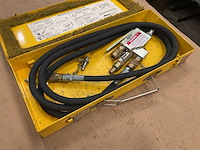 Milton tire inflator set - afbeelding 1 van  5