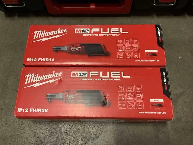 Milwaukee accu gereedschap - afbeelding 2 van  10