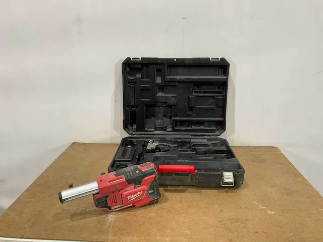 Milwaukee m12 de stofafzuiging - afbeelding 3 van  7