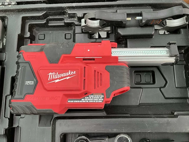Milwaukee m12de stofafzuigset - afbeelding 2 van  4