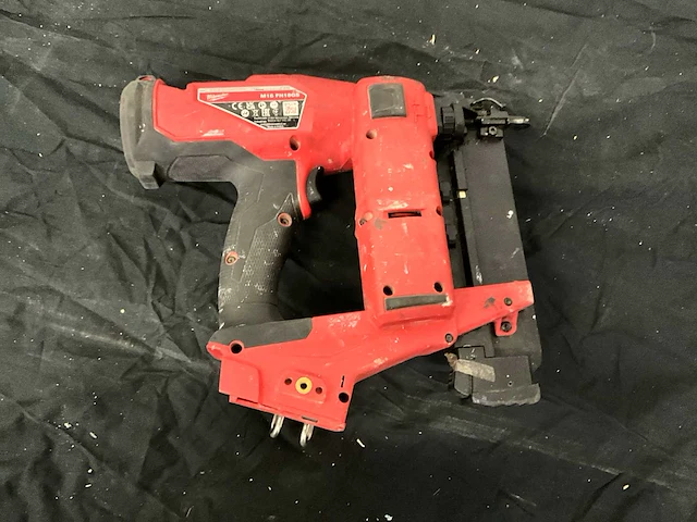 Milwaukee m18 fn18gs tacker - afbeelding 3 van  7