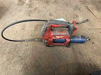 Milwaukee m18 gg accu vetspuit - afbeelding 1 van  4