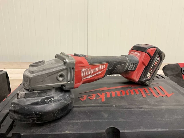 Milwaukee m18cag125x haakse slijpmachine - afbeelding 1 van  5