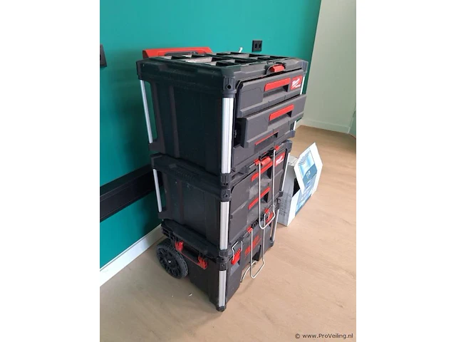 Milwaukee packout™ gereedschapskoffer met o.a. drie lades - afbeelding 2 van  7