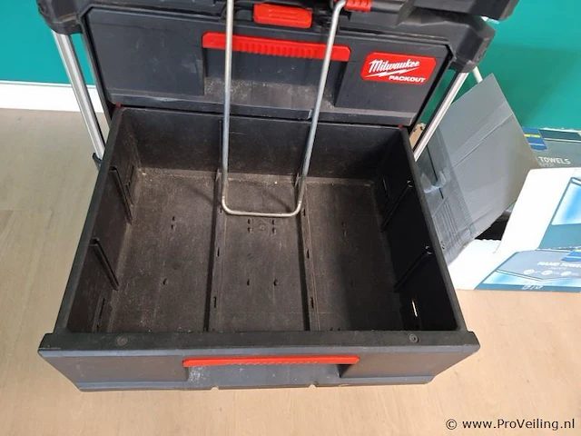 Milwaukee packout™ gereedschapskoffer met o.a. drie lades - afbeelding 4 van  7
