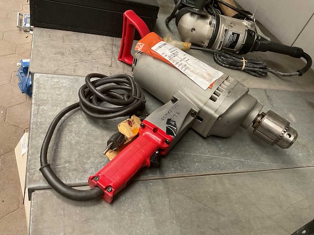 Milwaukee power drill - afbeelding 2 van  5