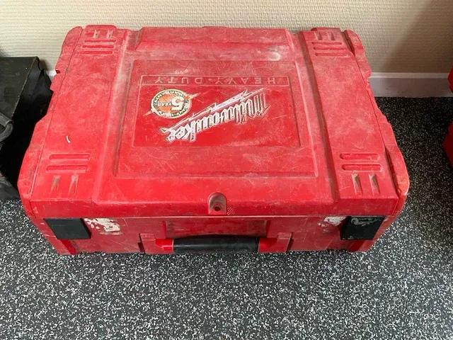 Milwaukee v28hx boorhamer - afbeelding 4 van  4