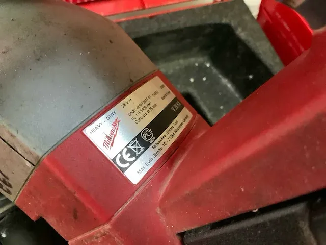 Milwaukee v28hx boorhamer - afbeelding 3 van  4