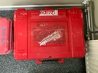 Milwaukee v28hx boorhamer - afbeelding 4 van  4