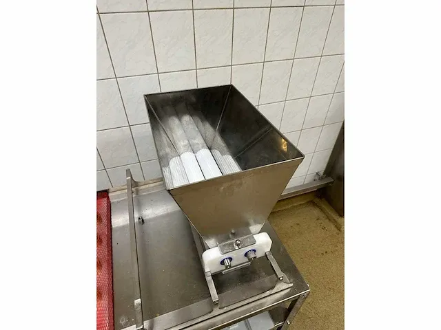Mimak - babydrop maxx 450 tl m21 - doseermachine - afbeelding 15 van  16