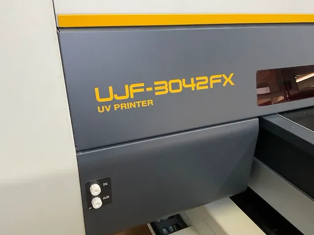 Mimaki - ujf-3042fx - flatbedprinter uv led - afbeelding 7 van  11