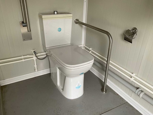 Mindervalide sanitairunit - afbeelding 8 van  16