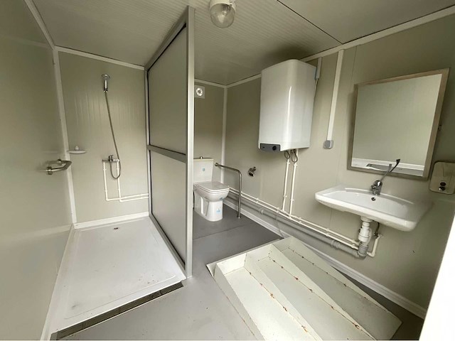 Mindervalide sanitairunit - afbeelding 9 van  16