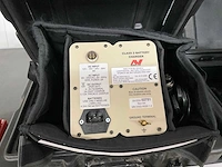 Minelab acculader - afbeelding 1 van  3