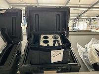 Minelab f-series acculader - afbeelding 1 van  4