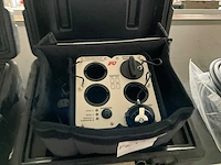 Minelab f-series acculader - afbeelding 2 van  4