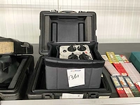 Minelab f-series acculader - afbeelding 1 van  3