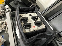 Minelab f-series acculader - afbeelding 3 van  3
