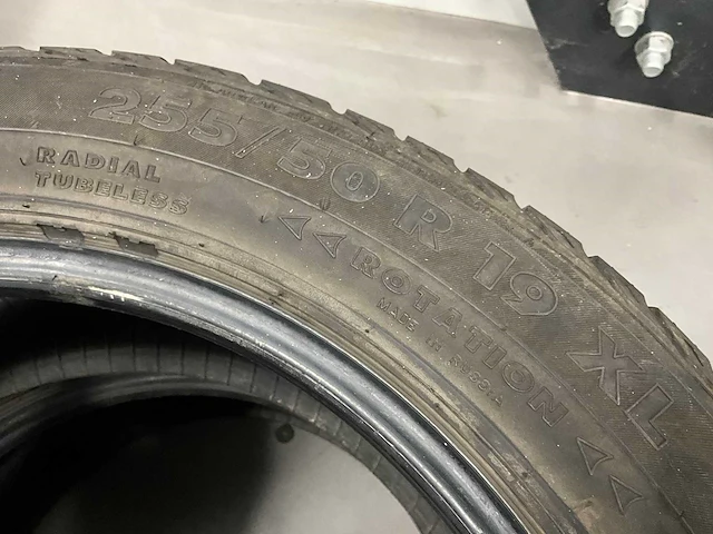 Minerva "eco winter suv" 255/50 r19 (4x) - afbeelding 4 van  9
