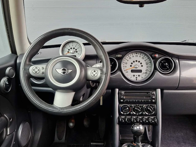 Mini - 2005 - mini - 1.6 cooper chili - 75-rn-bt - afbeelding 5 van  22