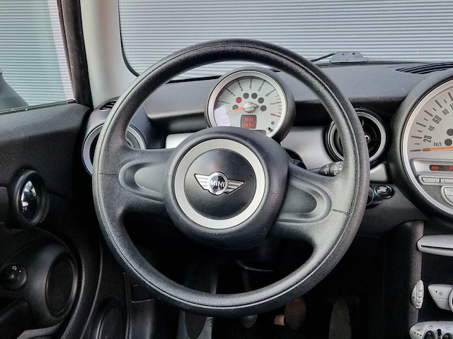 Mini - 2009 - mini - 1.4 one - pt-028-b - afbeelding 5 van  21