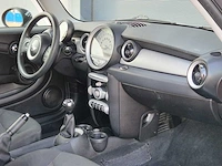 Mini - 2009 - mini - 1.4 one - pt-028-b - afbeelding 13 van  21