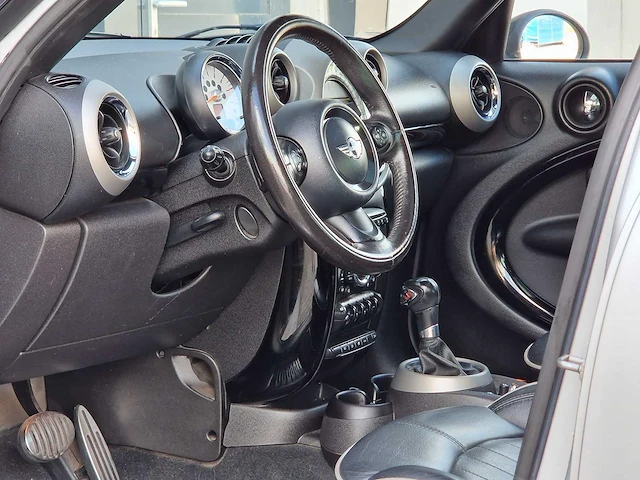 Mini - 2011 - mini countryman - 1.6 cpr s all4 chili - 36-rtj-3 - afbeelding 12 van  31